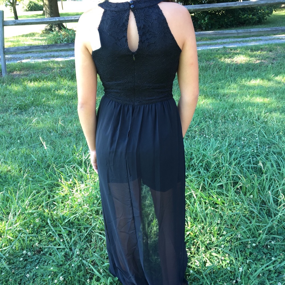 New with tags. Size small-Medium